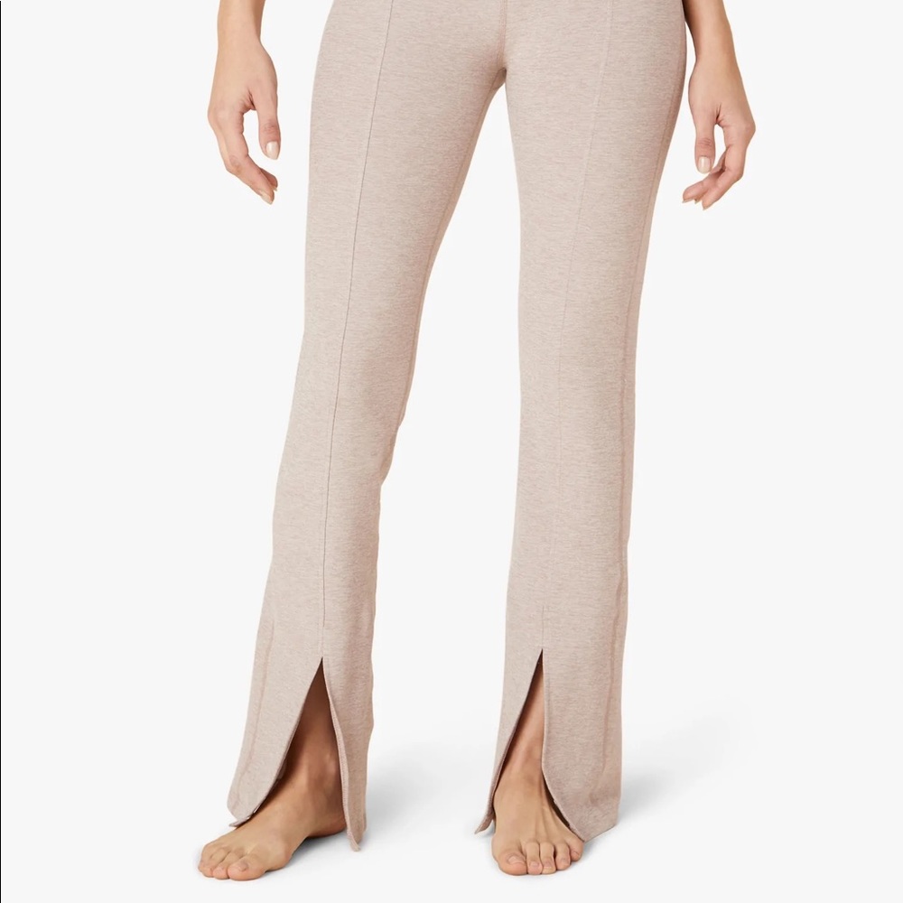 Beyond Yoga Make The Cut Pant Size Medium